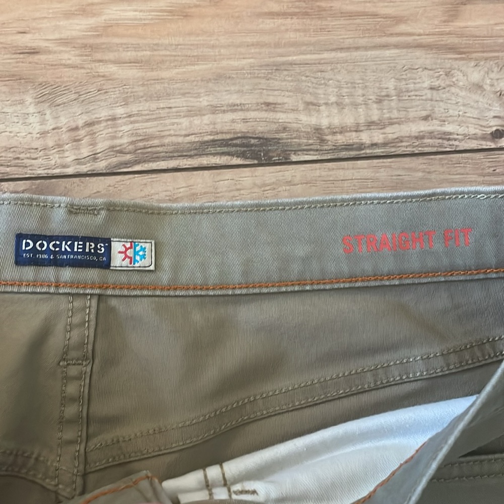 Men’s Docker Pants View 2